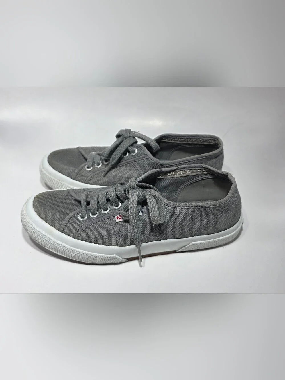 Superga pre owned